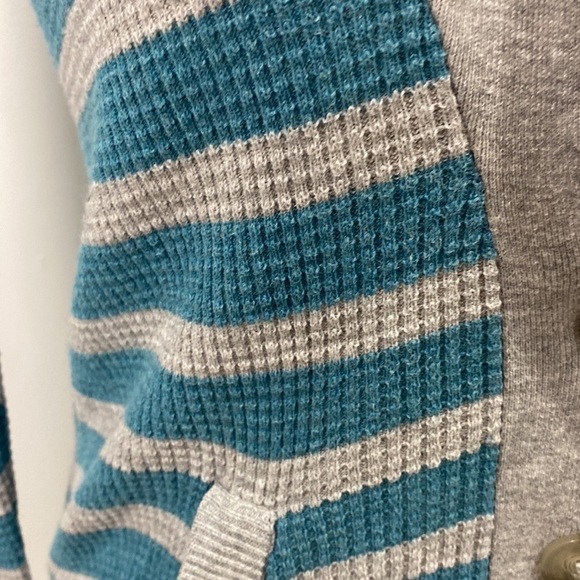 American Eagle sweater size small - Picture 5 of 8